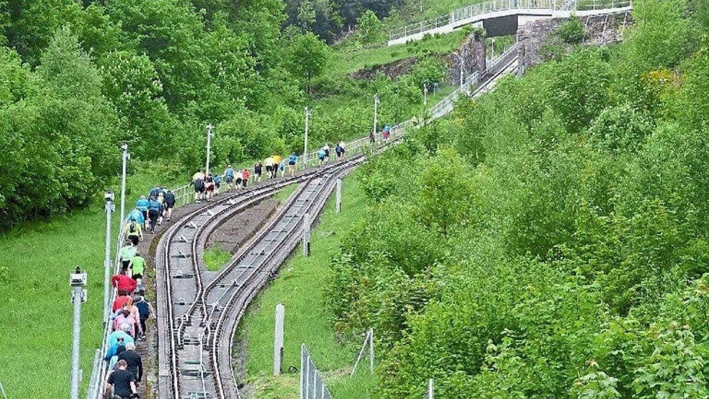 16. Stäffeleslauf Bad Wildbad: Zeige der Schwerkraft die Stirn und erobere die Stufen des Triumphs!