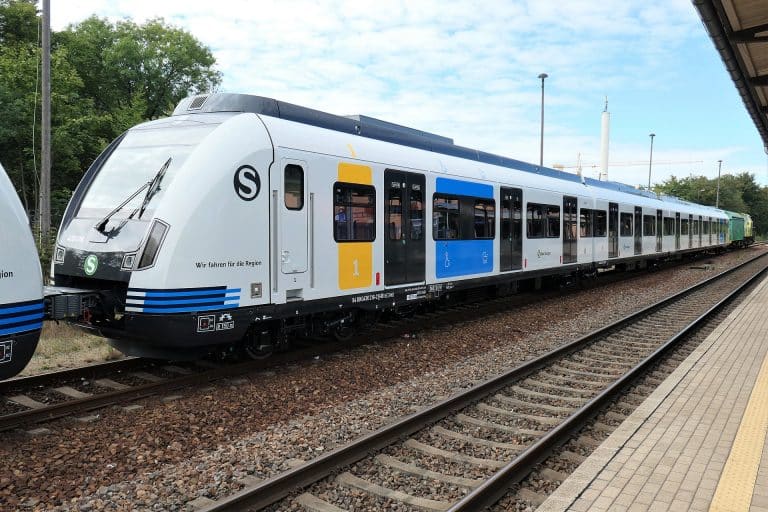Die Zukunft rollt an: Deutsche Bahn modernisiert Stuttgarts S-Bahn-Stammstrecke