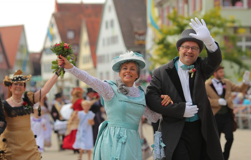 10 Tage Feiern, tanzen, genießen: Das Schützenfest Biberach 2023 lädt ein! Historischer Festzug 1
