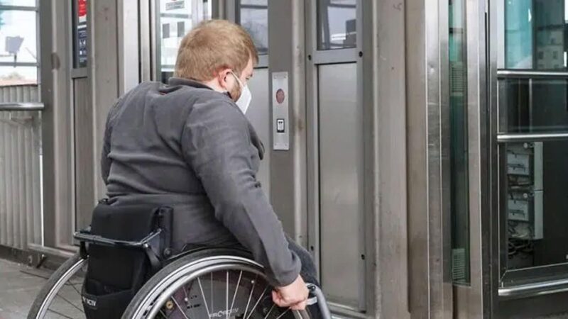 Barrierefreiheit badischer Bahnhof