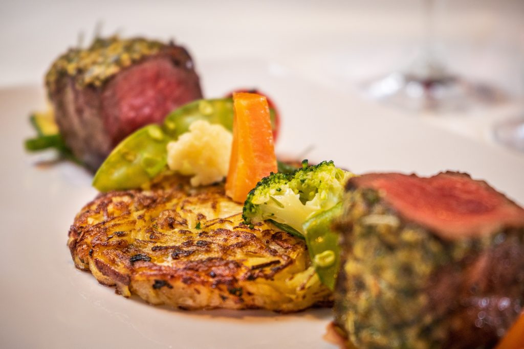 Brägelwochen im Hochschwarzwald: Ein kulinarisches Fest für Kartoffelliebhaber! Braegelwochen Waldfrieden%C2%A9Hochschwarzwald Tourismus GmbH