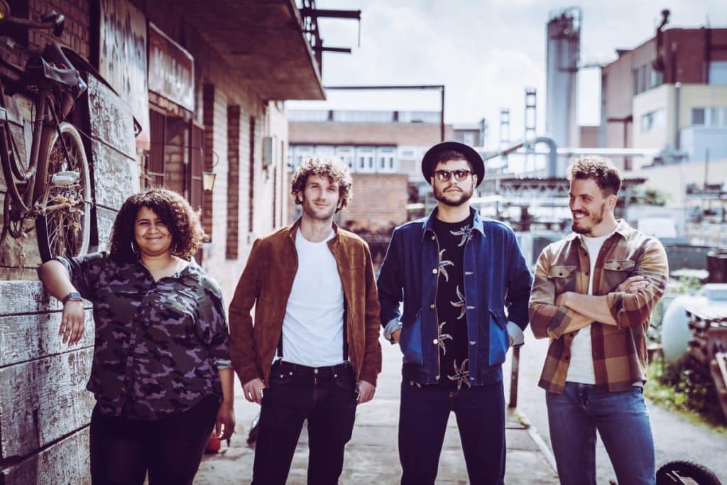 Bahnhöfe werden zu Konzertbühnen: Musikalische Spektakel in Karlsruhe und Freiburg!