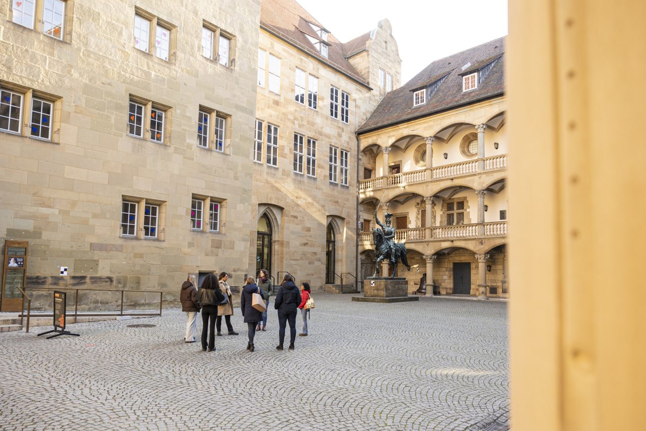 Spannende Konsulat Stuttgart Serbische Bild