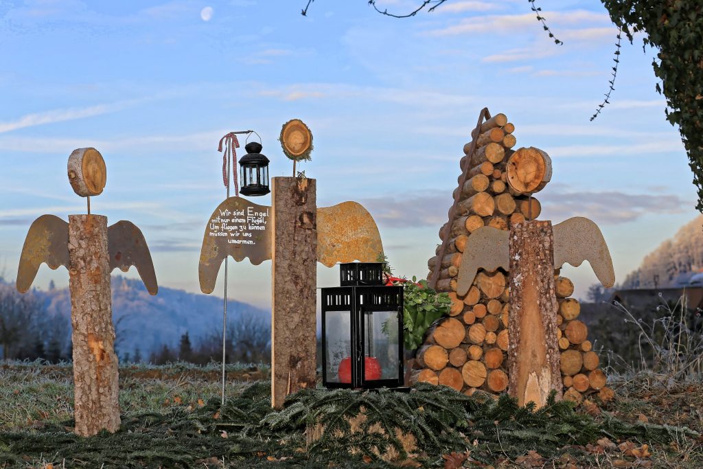 Weihnachtlicher Ausflugstipp: Besinnlicher Spaziergang & himmlische Begegnungen auf dem Glottentäler Engelweg 3 Weihnachtlicher Ausflugstipp: Besinnlicher Spaziergang & himmlische Begegnungen auf dem Glottentäler Engelweg G52A5239 Engelweg Glottertal bw