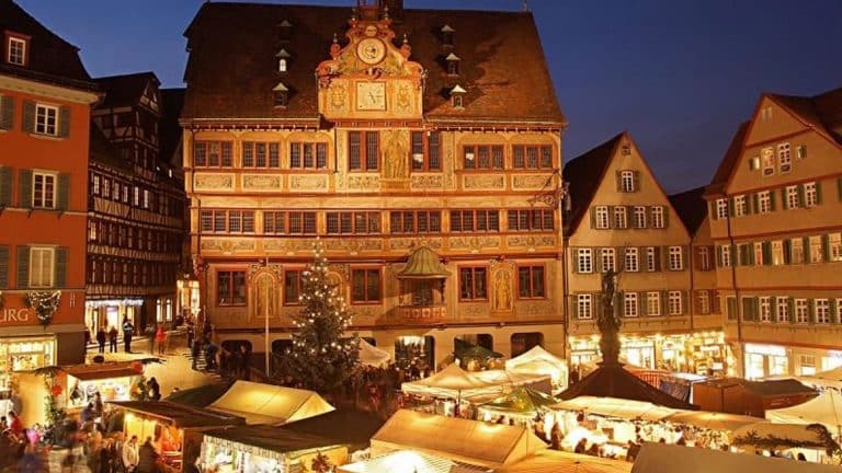 Oh, du Fröhliche: Tübingens Weihnachtsmarkt öffnet seine Pforten