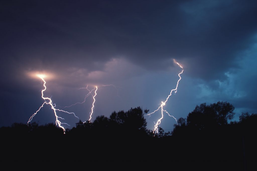 Wetterupdate 12.12.2023: Wind und Regen – Es bleibt ungemütlich in Baden-Württemberg