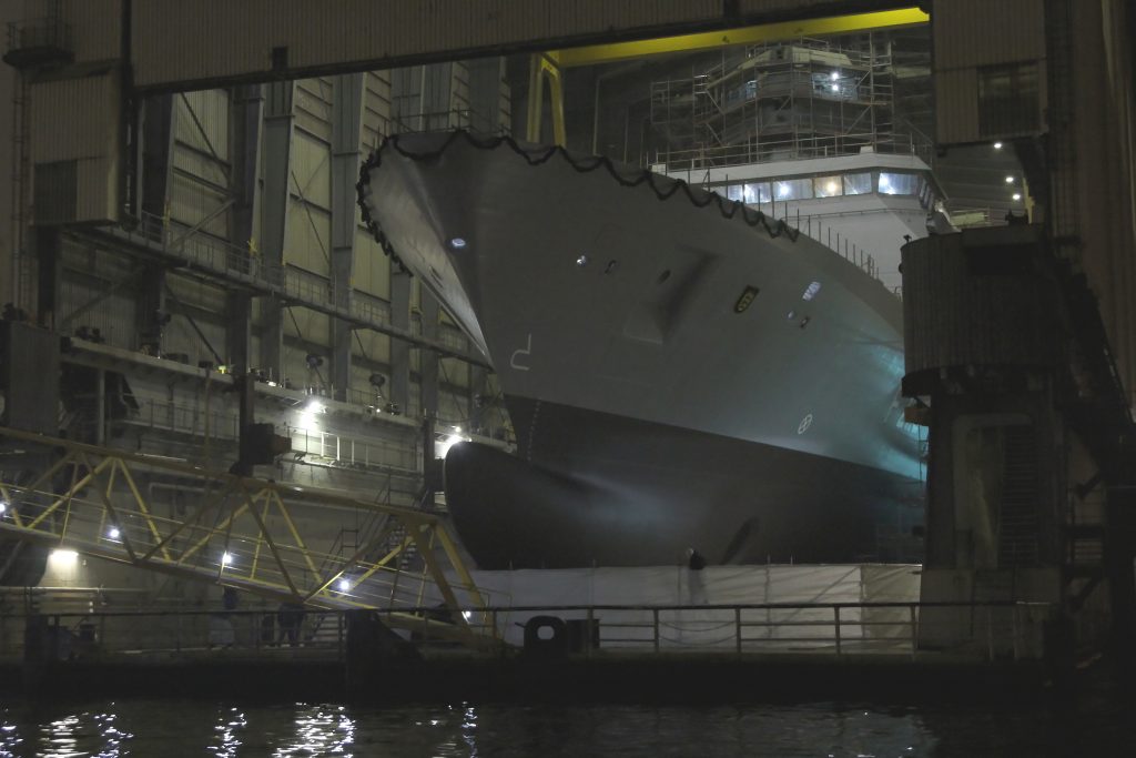 Die Baden-Württemberg im Bau bei Blohm & Voss in Hamburg
