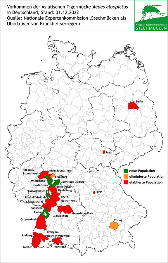 Karte: Aktuelles und früheres Vorkommen von Populationen der Asiatischen Tigermücke (Aedes albopictus) in Deutschland auf der Basis von Landkreisen (die komplette Einfärbung von Landkreisen bedeutet nicht zwingend, dass die Tigermücke überall in diesem Landkreis vorkommt). Stand 31.12.2022