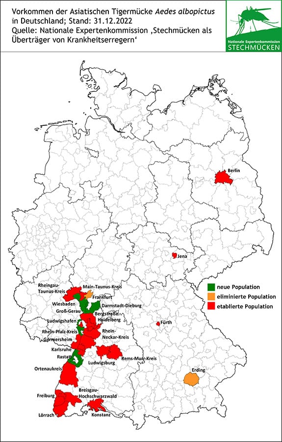 Karte: Aktuelles und früheres Vorkommen von Populationen der Asiatischen Tigermücke (Aedes albopictus) in Deutschland auf der Basis von Landkreisen (die komplette Einfärbung von Landkreisen bedeutet nicht zwingend, dass die Tigermücke überall in diesem Landkreis vorkommt). Stand 31.12.2022