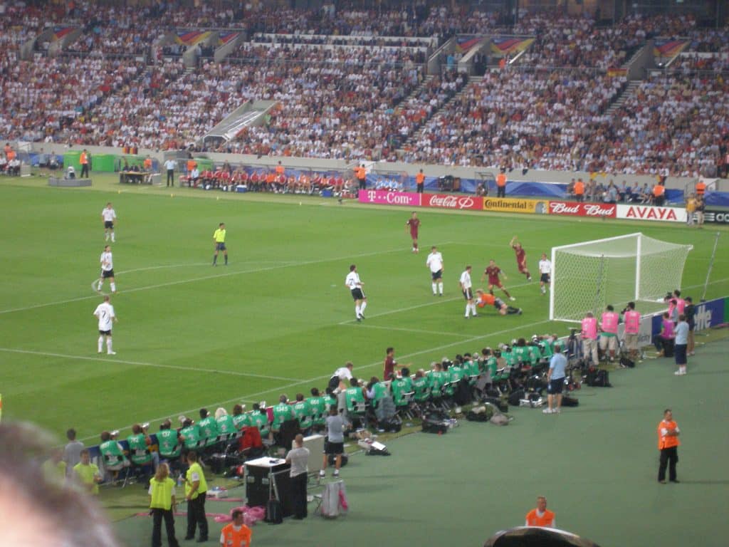 EM 2024: Stuttgarts MHP-Arena – Eine Evolution von der "Kampfbahn" zum High-Tech Fußballtempel! 3rd place playoff save from Kahn panoramio