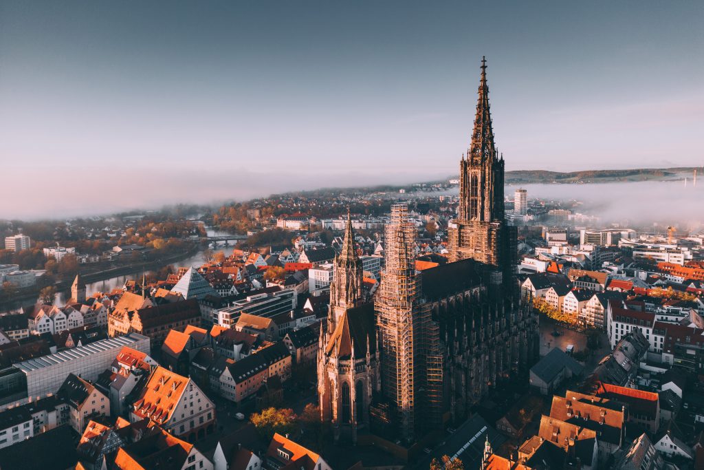 Das Ulmer Münster mit dem "noch" höchsten Kirchturm der Welt.

