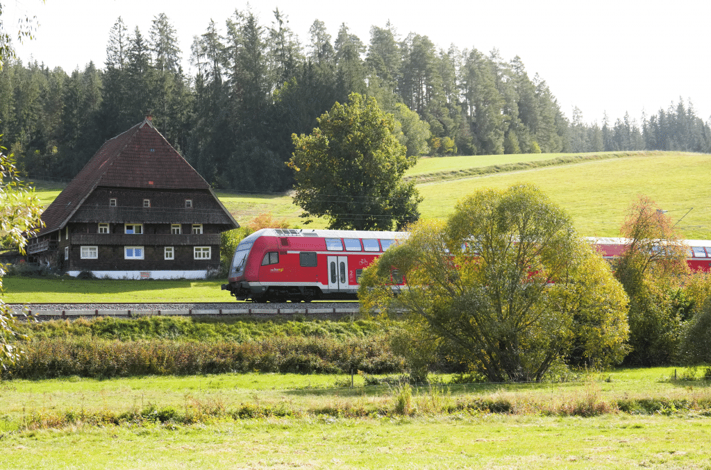 Schwarzwaldbahn bis 12. Juli gesperrt: Ersatzverkehr mit Bussen zwischen Triberg und Villingen