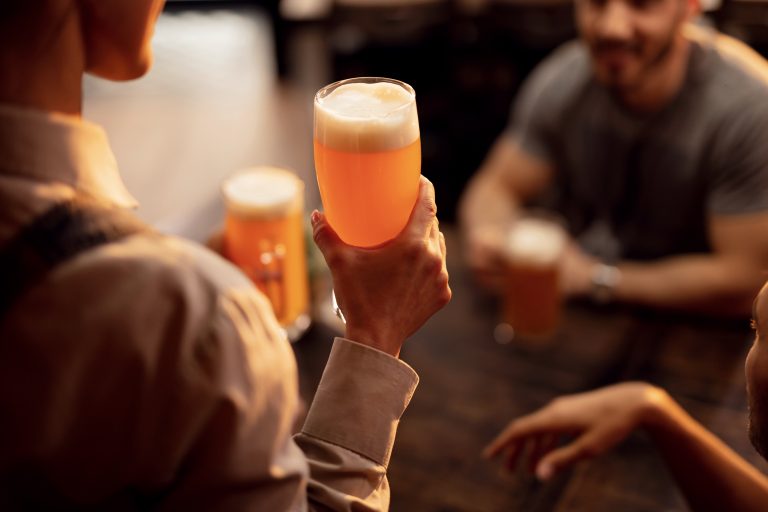 EM 2024: Offizielle Warnung! Deutsches Bier könnte Briten umhauen!