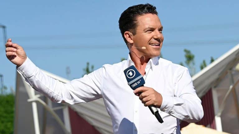 20 Jahre „Immer wieder sonntags“: Stefan Mross feiert Jubiläum im Europa-Park