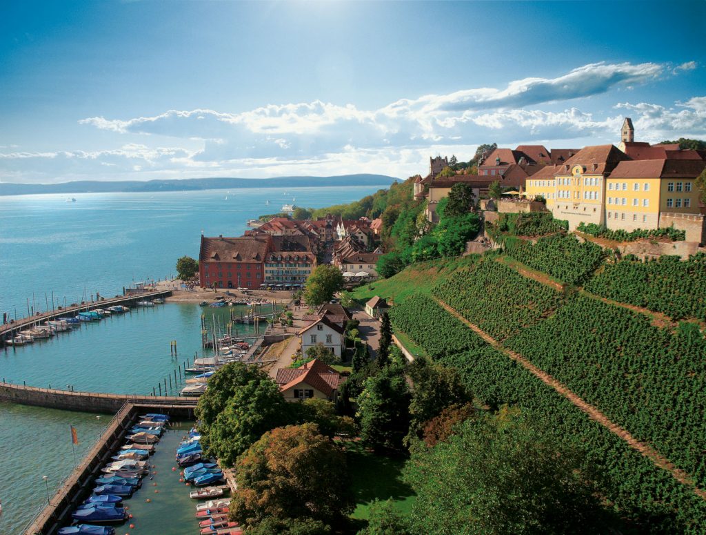 Von Felsen und Reben: Die spektakulärsten Weinberge Baden-Württembergs Baden Meersburger RieschencStaatsweingut Meersburg