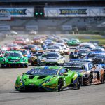 GT3-Fahrzeuge auf der Rennstrecke beim Fanatec GT World Challenge Europe Rennen