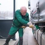 HVO100: Hoffnungsträger oder Umweltskandal? – Ein Kraftstoff und die hitzige Debatte darum HVO100: Hoffnungsträger oder Umweltskandal? – Ein Kraftstoff und die hitzige Debatte darum