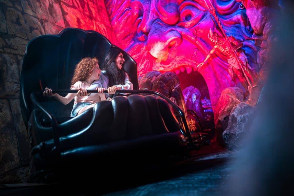 Europa-Park: Rückkehr der Kult-Attraktion – „Geisterschloss“ kehrt als „Castello dei Medici“ im zurück 2 Die Familienattraktion hat ihren Charme nicht verloren, wurde aber komplett neu gestaltet