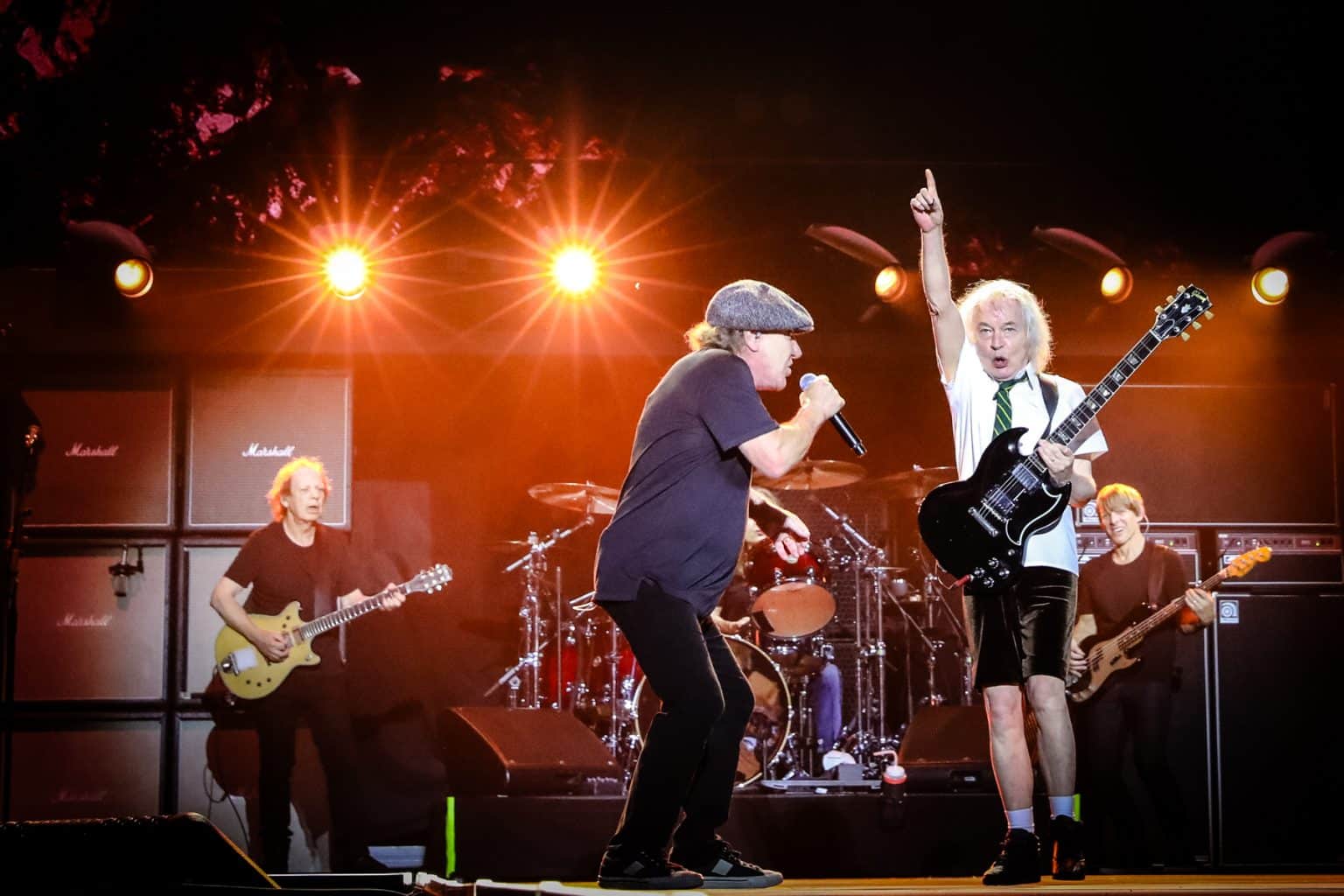 AC/DC elektrisiert den Hockenheimring: Alles, was du für das Mega ...
