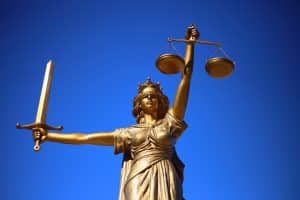 Hammer-Urteil in Baden-Württemberg: Die Rückforderungen der Corona-Soforthilfe waren rechtswidrig