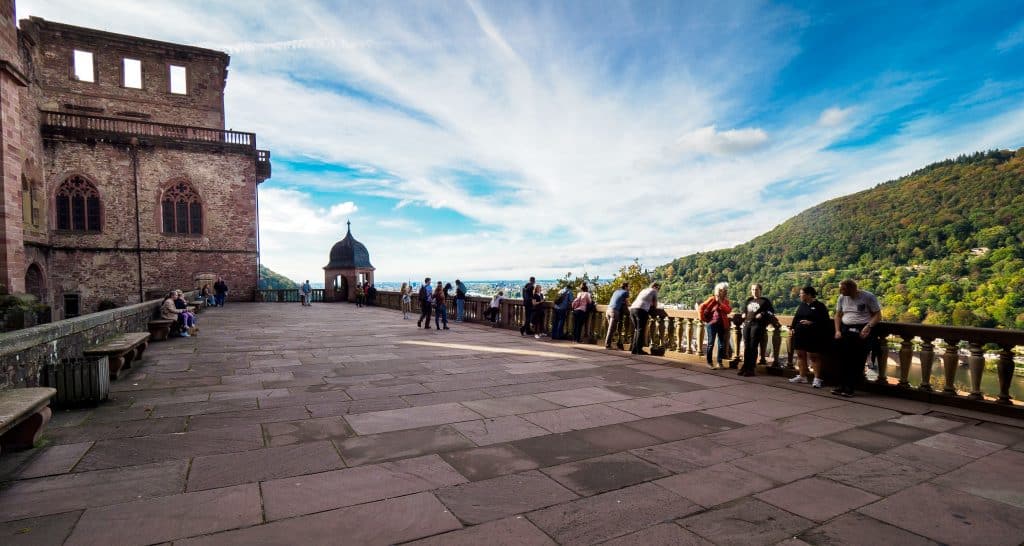 Sommerabend auf Schloss Heidelberg: „Sundowner“ mit Musik und Ausblick