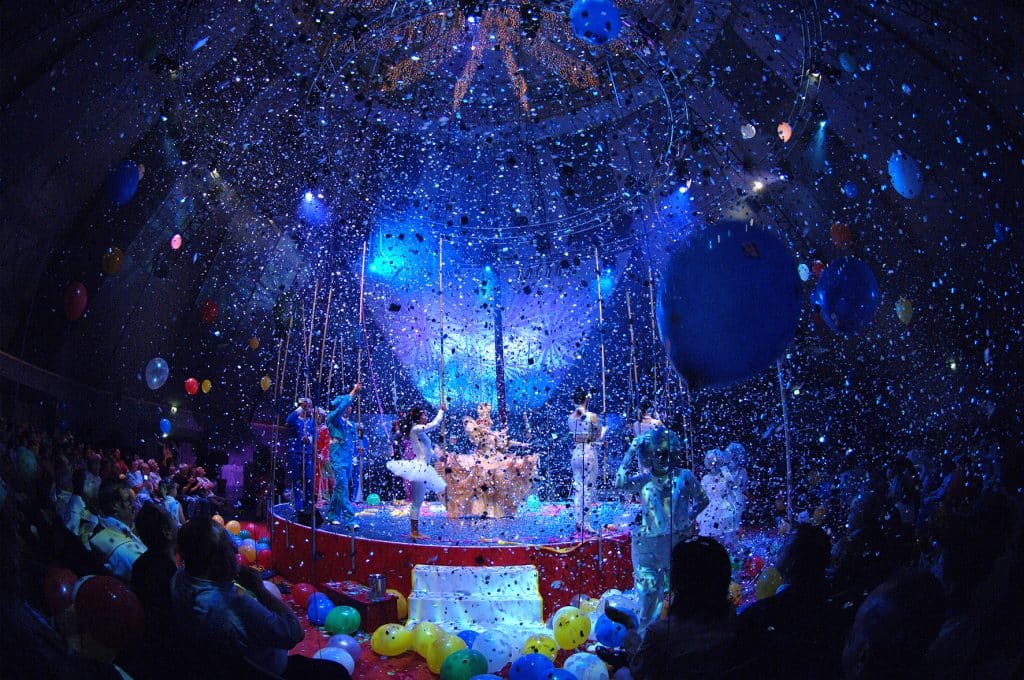 Bilder voller Farbe, Bewegung und Phantasie: Fotografie-Ausstellung „Artists“ im Europa-Park 1 Bilder voller Farbe, Bewegung und Phantasie