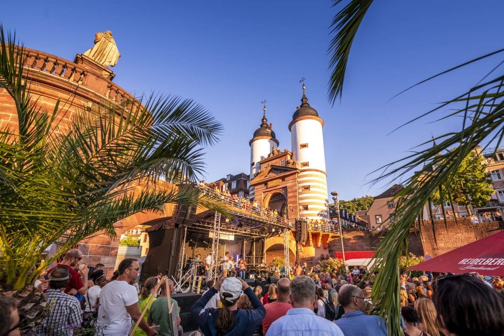 Heidelberg: B37 wird zur Partymeile – „Sommer am Fluss“ bringt Musik, Spaß und Nachhaltigkeit an den Neckar