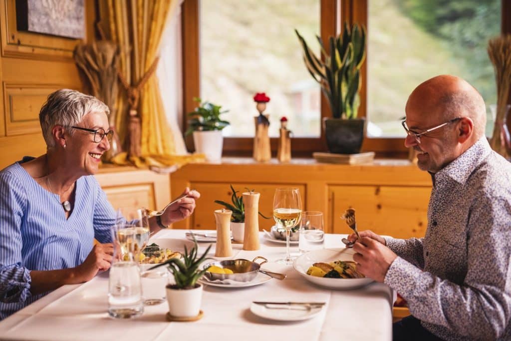 Herbstliche Genüsse: Hochschwarzwälder Kulinarikwochen präsentieren regionale Spezialitäten TITEL Genuss bei den Kulinarikwochen %C2%A9Hochschwarzwald Tourismus GmbH