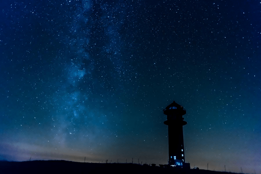 Perseiden 2024: Heute Nacht erreicht der Sternschnuppenregen seinen Höhepunkt – Beste Sichtbedingungen in Baden-Württemberg
