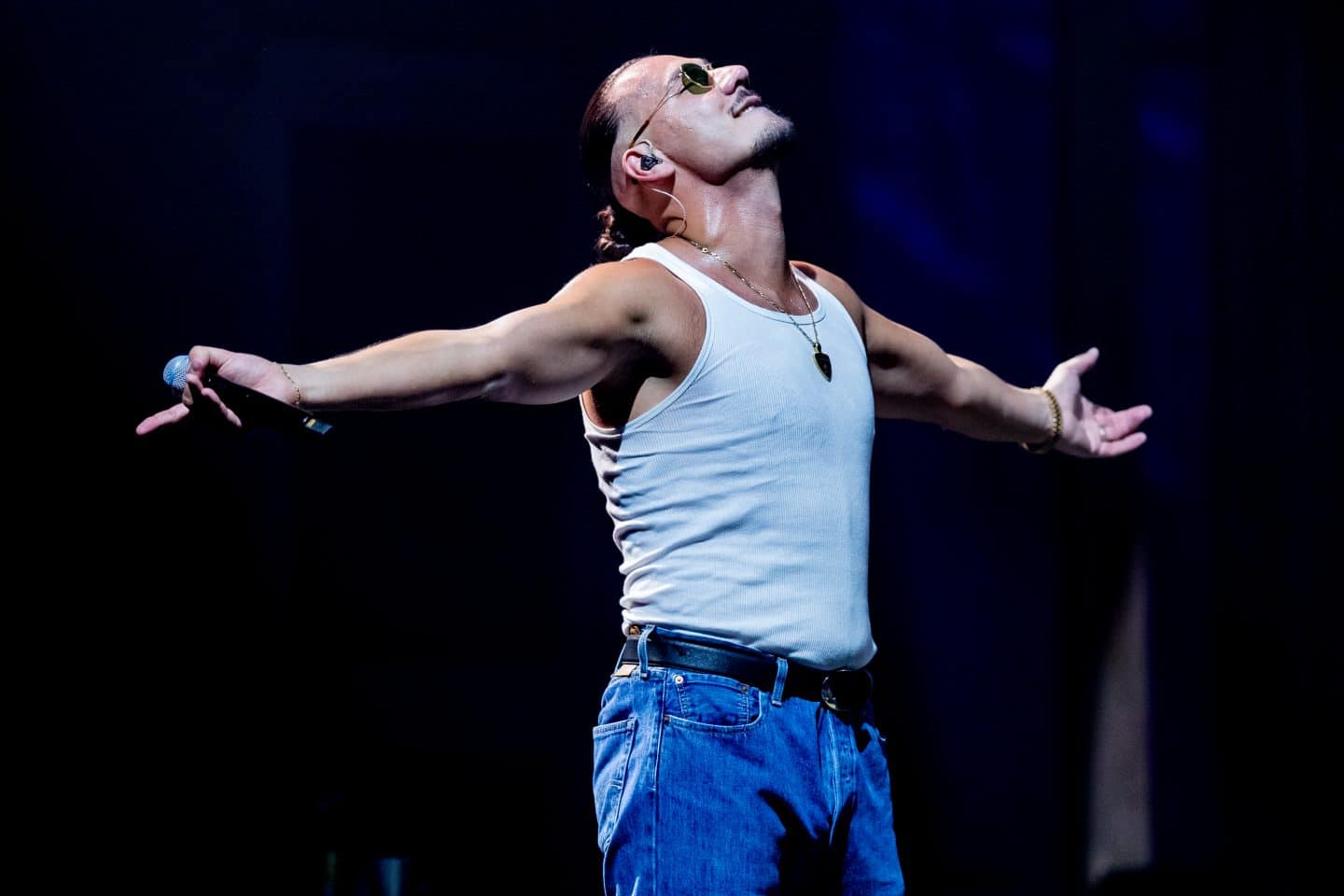 Apache 207 kündigt größte Tour seiner Karriere an – Diese Städte in Baden-Württemberg sind dabei!