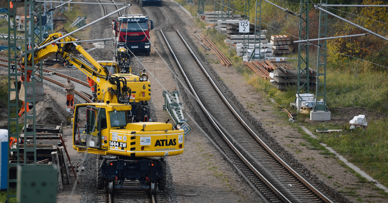 Erneute Gleissperrung: Bauarbeiten legen S-Bahn-Verkehr zum Stuttgarter Flughafen lahm