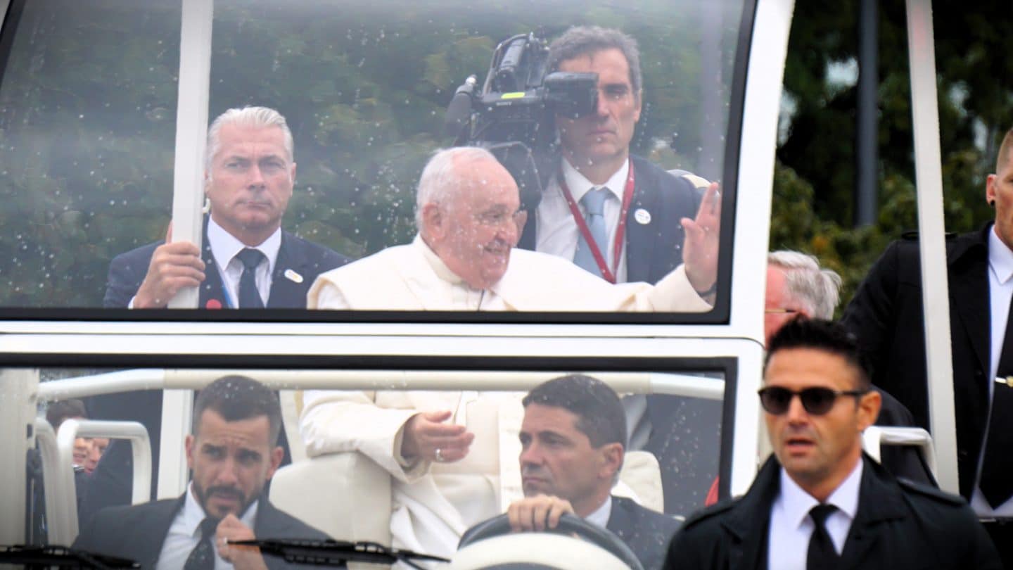 Papst Franziskus: „Krieg ist immer eine Niederlage“ – Appell für Frieden in Luxemburg