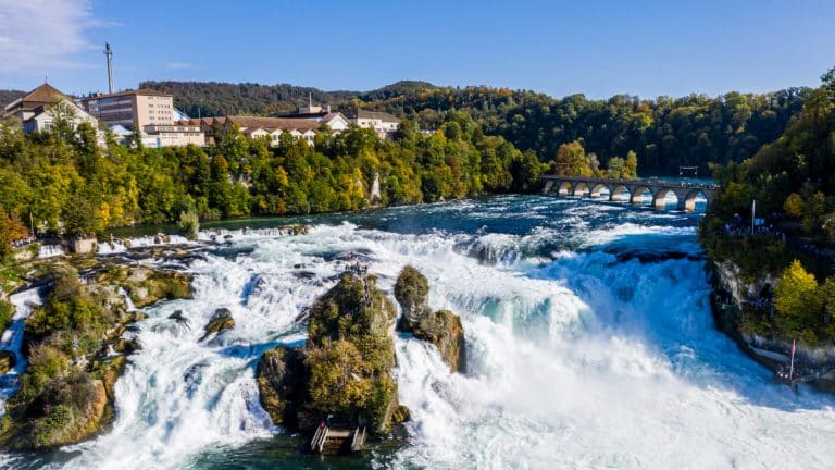 567.000 Deutsche seit 2000 aus Baden-Württemberg ins Ausland abgewandert – Schweiz bleibt Top-Zielland
