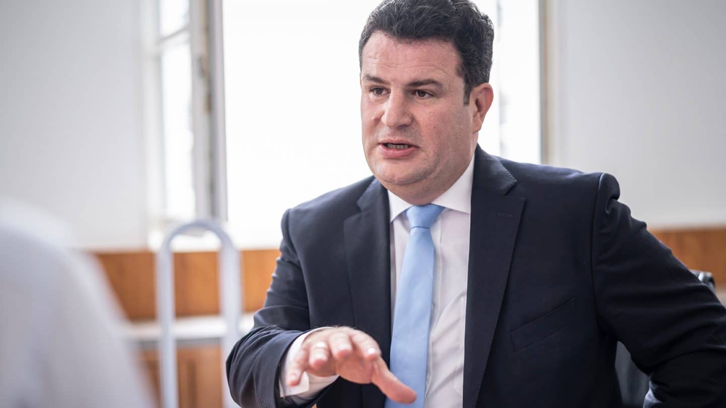 Ärger um Bürgergeld: Kabinett setzt auf scharfe Kontrollen und Sanktionen!