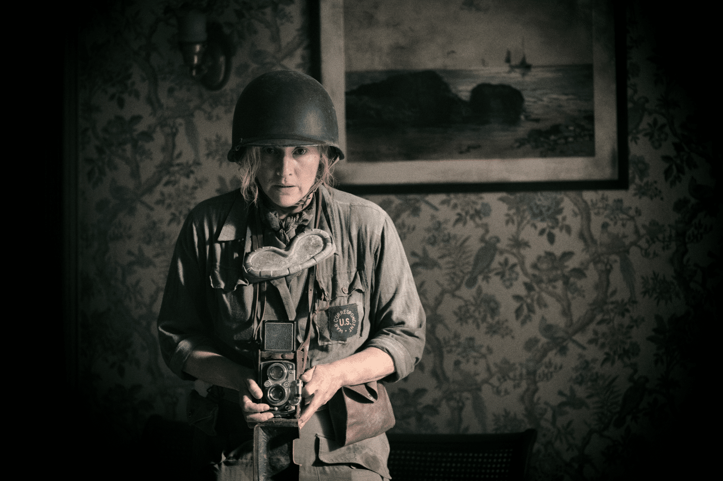 „Die Fotografin“: Kate Winslet als Lee Miller enthüllt die Schrecken des Krieges – Jetzt im Kino! image 13