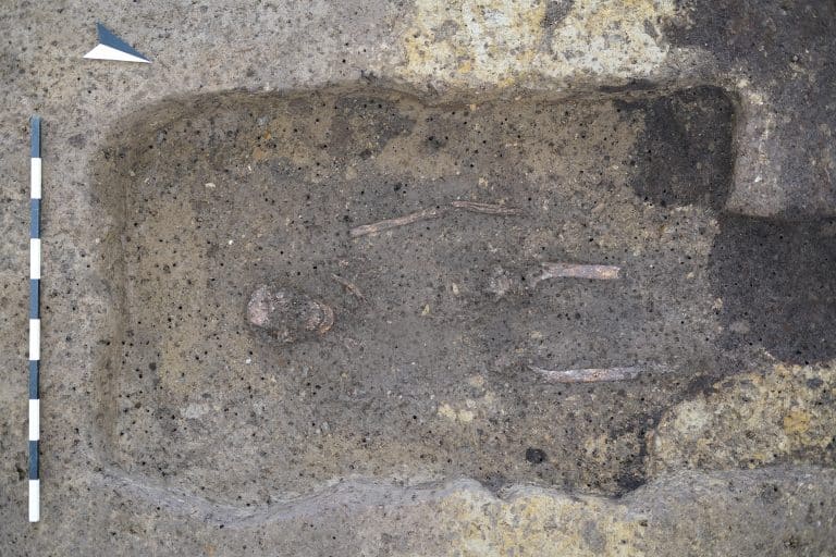 Sensation in Baden-Württemberg: Spektakuläre 2.600 Jahre alte Kelten-Grabkammer bei Riedlingen entdeckt!