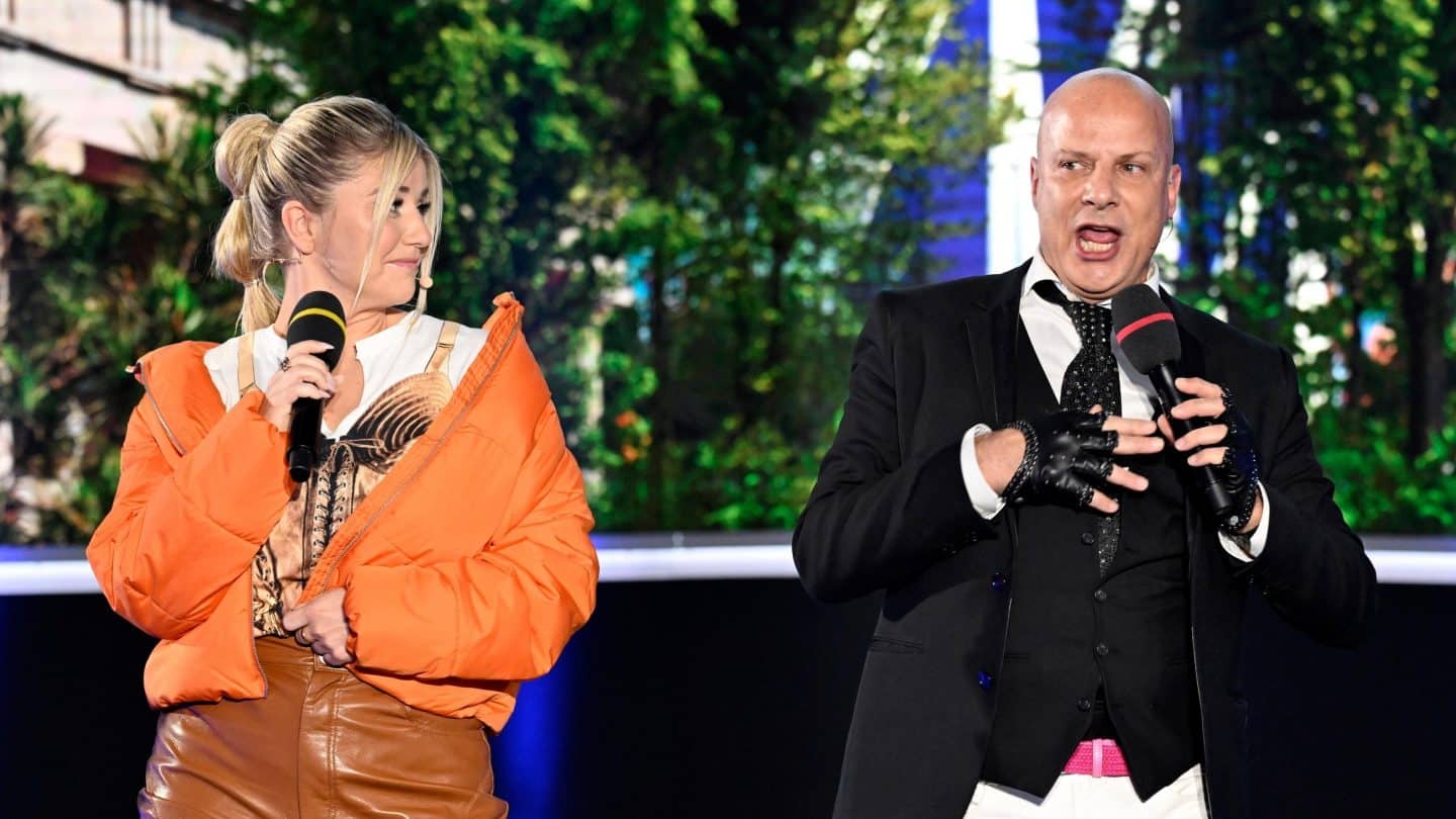 DSDS 2024: Wilde Acts, internationales Flair und Loredanas spektakulärer Sturz – Wer holt die nächste Goldene CD?