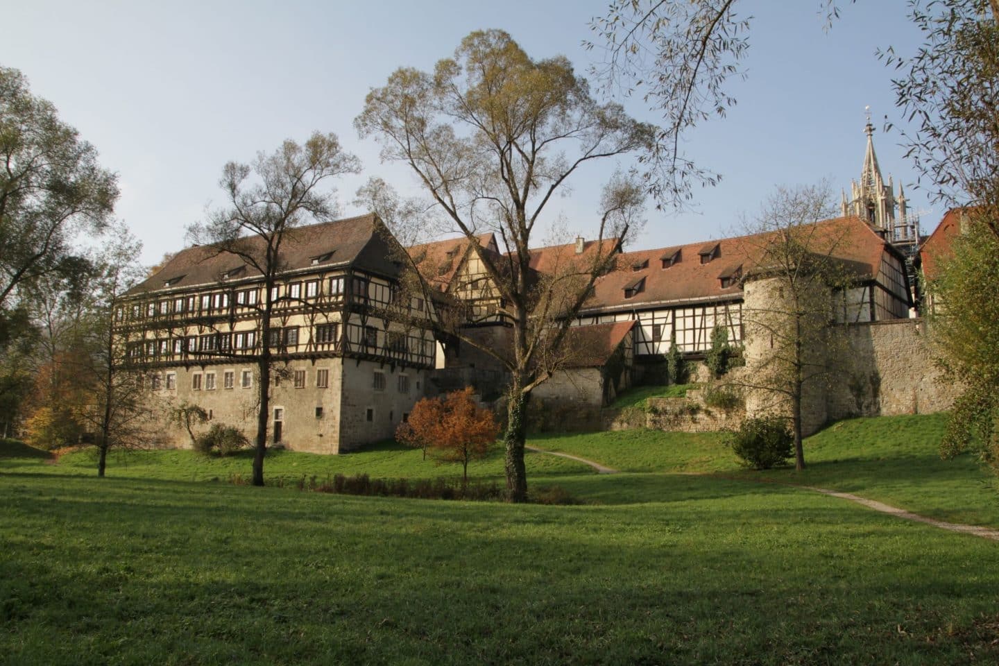 160. Geburtstag von Königin Charlotte von Württemberg: Schloss Bebenhausen lädt zu exklusiven Führungen ein
