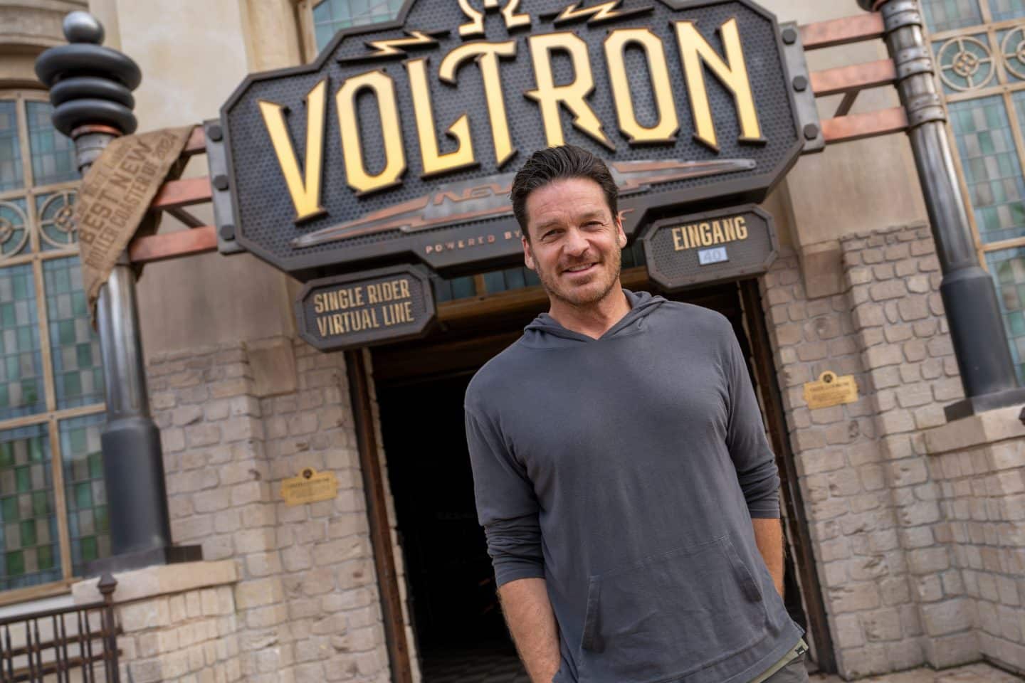 Hollywood-Besuch: High School Musical-Star Bart Johnson im Europa-Park: "Das ist der beste Freizeitpark der Welt!" 2bart johnson