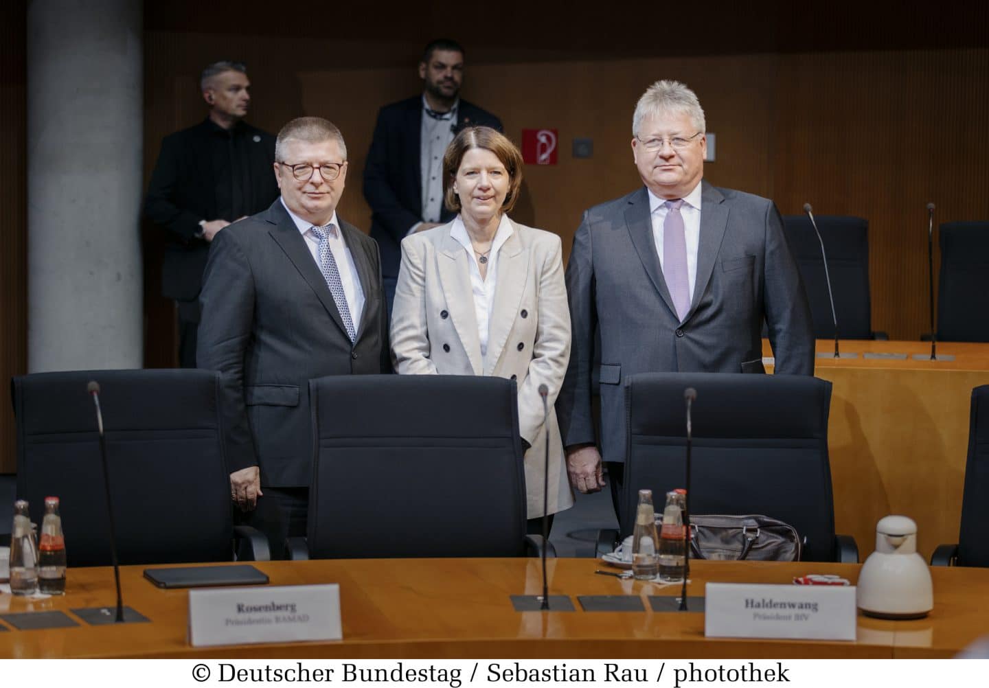 Nachrichtendienste warnen: „Der Kreml sieht Deutschland als Gegner“ – Russland könnte 2030 NATO angreifen!
