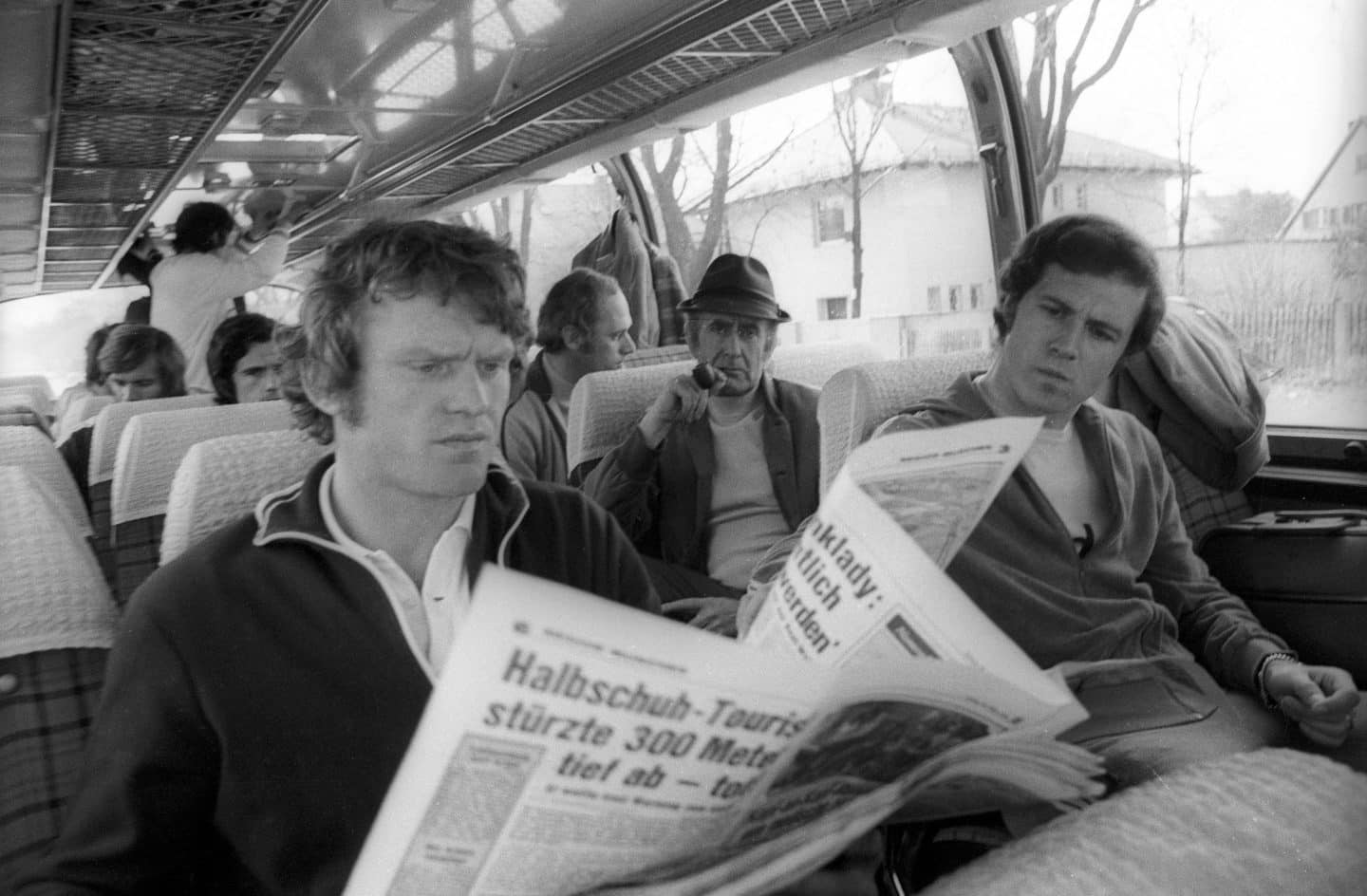 Offizieller Trailer zu „Beckenbauer – Der letzte Kaiser“ veröffentlicht: Exklusive Einblicke in das Leben der Fußballlegende 1 WM 1966 - Franz Beckenbauer und Sepp Maier