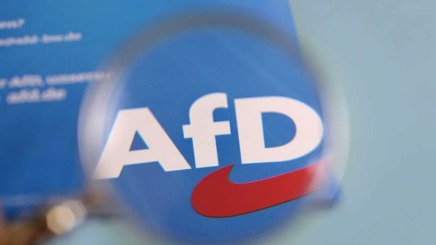 ARD-DeutschlandTREND: Verbotsverfahren gegen die AfD? So gespalten ist Deutschland