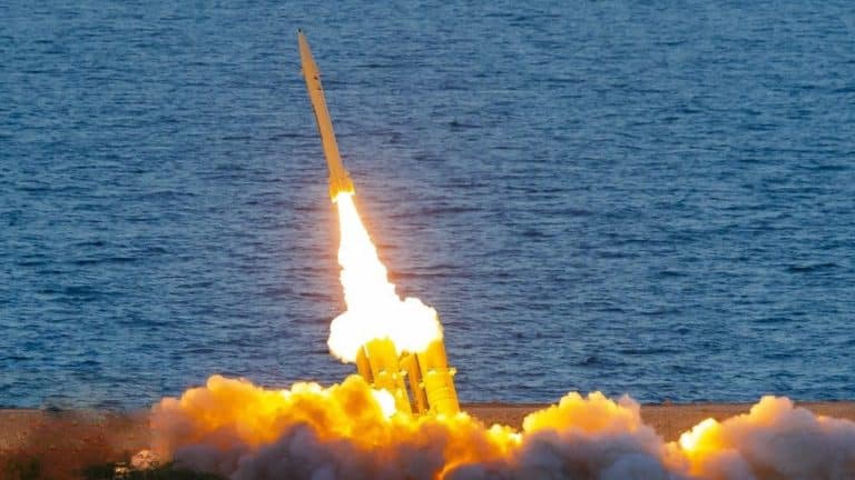 Geheimdienst warnt: Iran plant Raketenangriff auf Israel – USA drohen mit „schweren Konsequenzen“