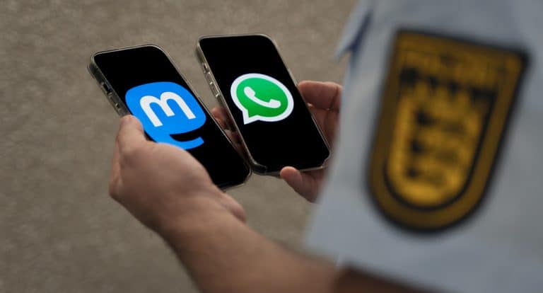 Polizei Baden-Württemberg auf neuen Kanälen: WhatsApp und Mastodon