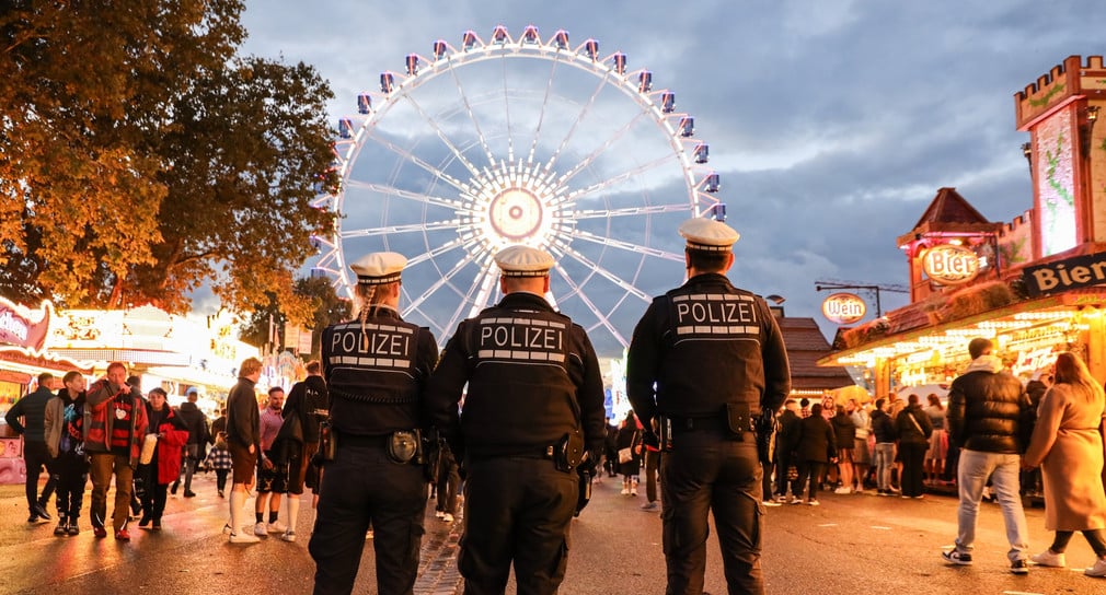 Erste positive Sicherheitsbilanz zum Cannstatter Volksfest: Weniger Straftaten trotz großer Besucherzahlen