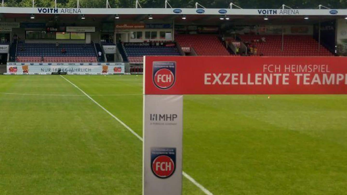 Conference League: Chelsea bezwingt Heidenheim 2:0 – Mutige Schwaben verpassen die Sensation!