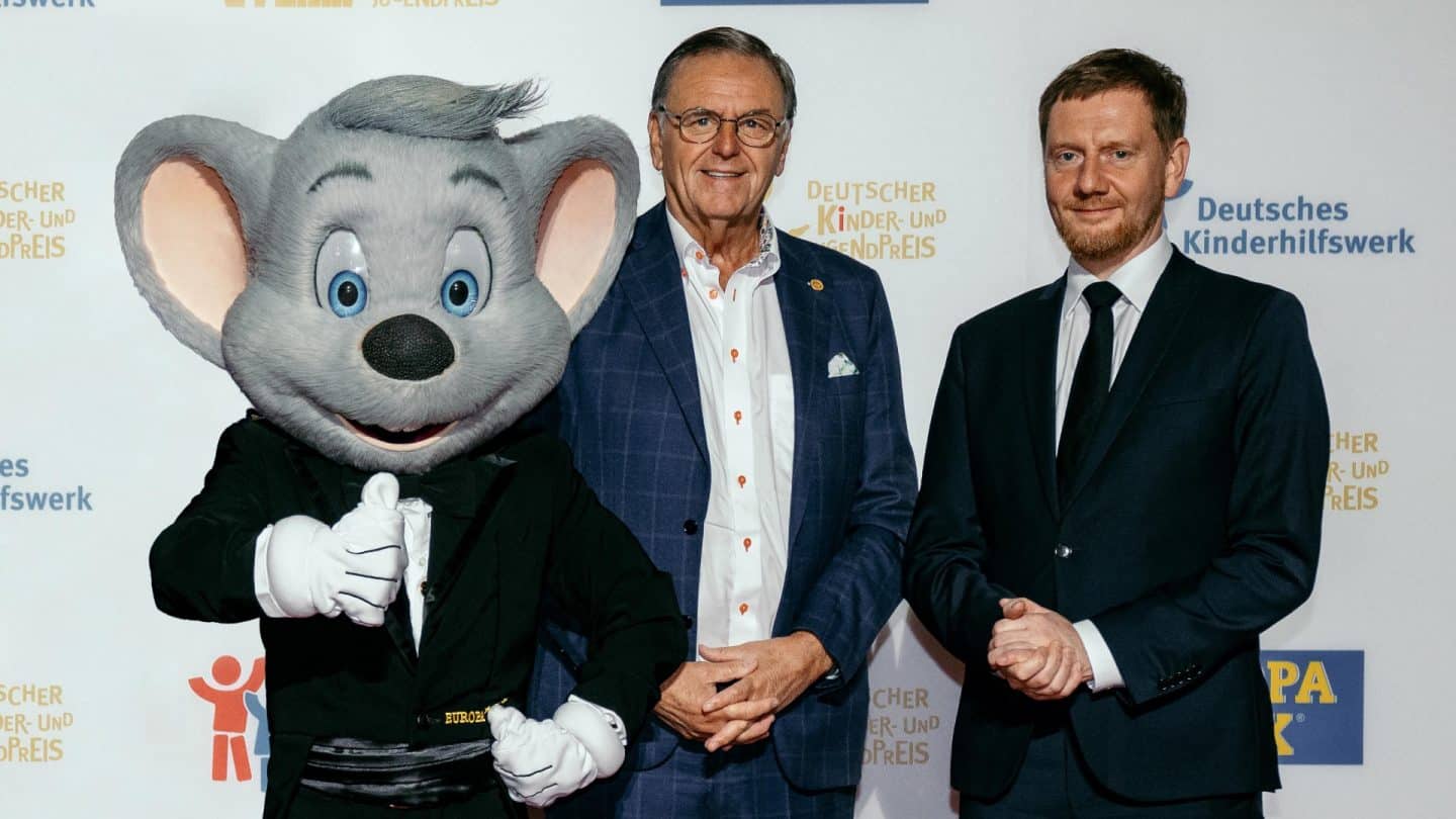 Sachsens Ministerpräsident Michael Kretschmer beeindruckt vom Europa-Park