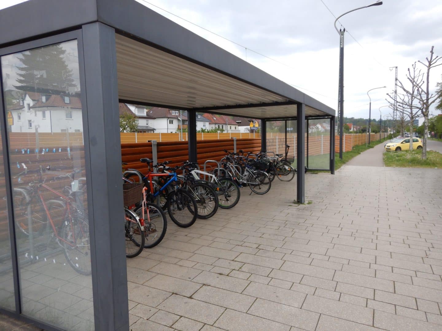 ADAC-Test: Stuttgarter-Bahnhöfe glänzen bei Fahrradparkplätzen – Calw völlig enttäuschend! regionalclubs wuerttemberg ebersbach