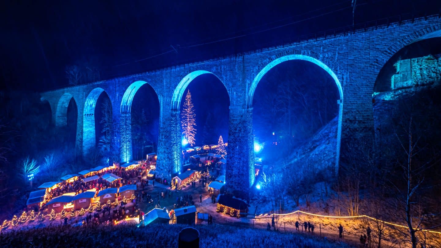 Magischer Weihnachtsmarkt in der Ravennaschlucht: Tickets morgen erhältlich!