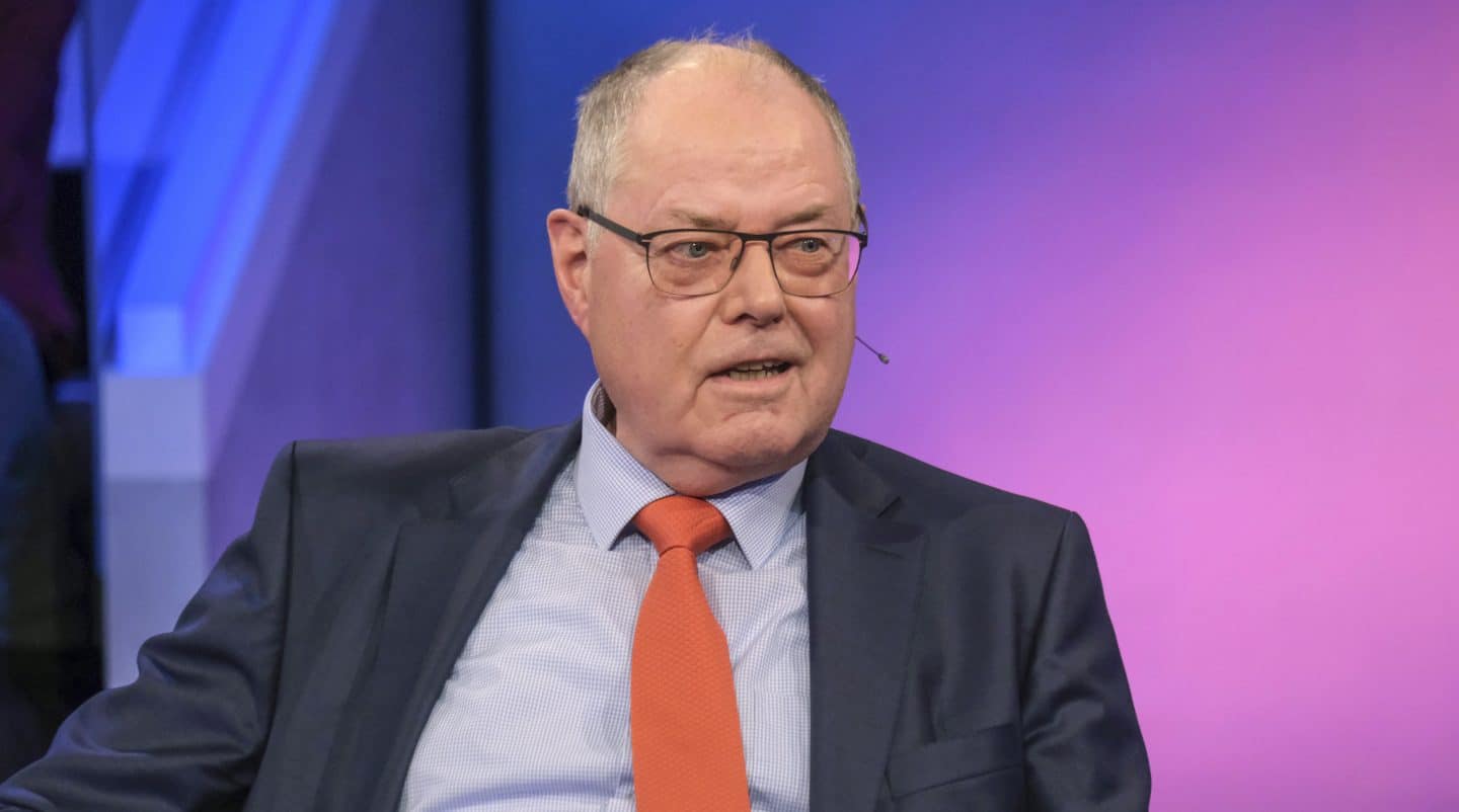 „Die SPD ist der Outsider!“ – Steinbrück mit harter Analyse bei „maischberger“